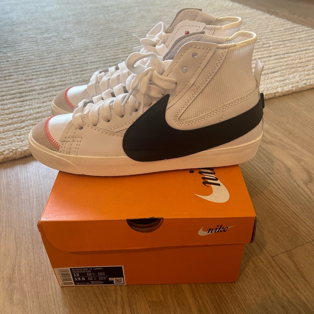 Nike Blazer Mid '77 size 12 NEW